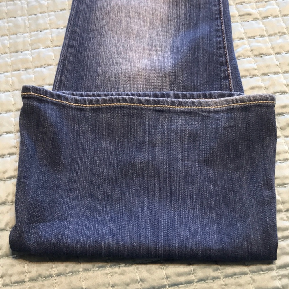 Express Jeans - Picture 2 of 6